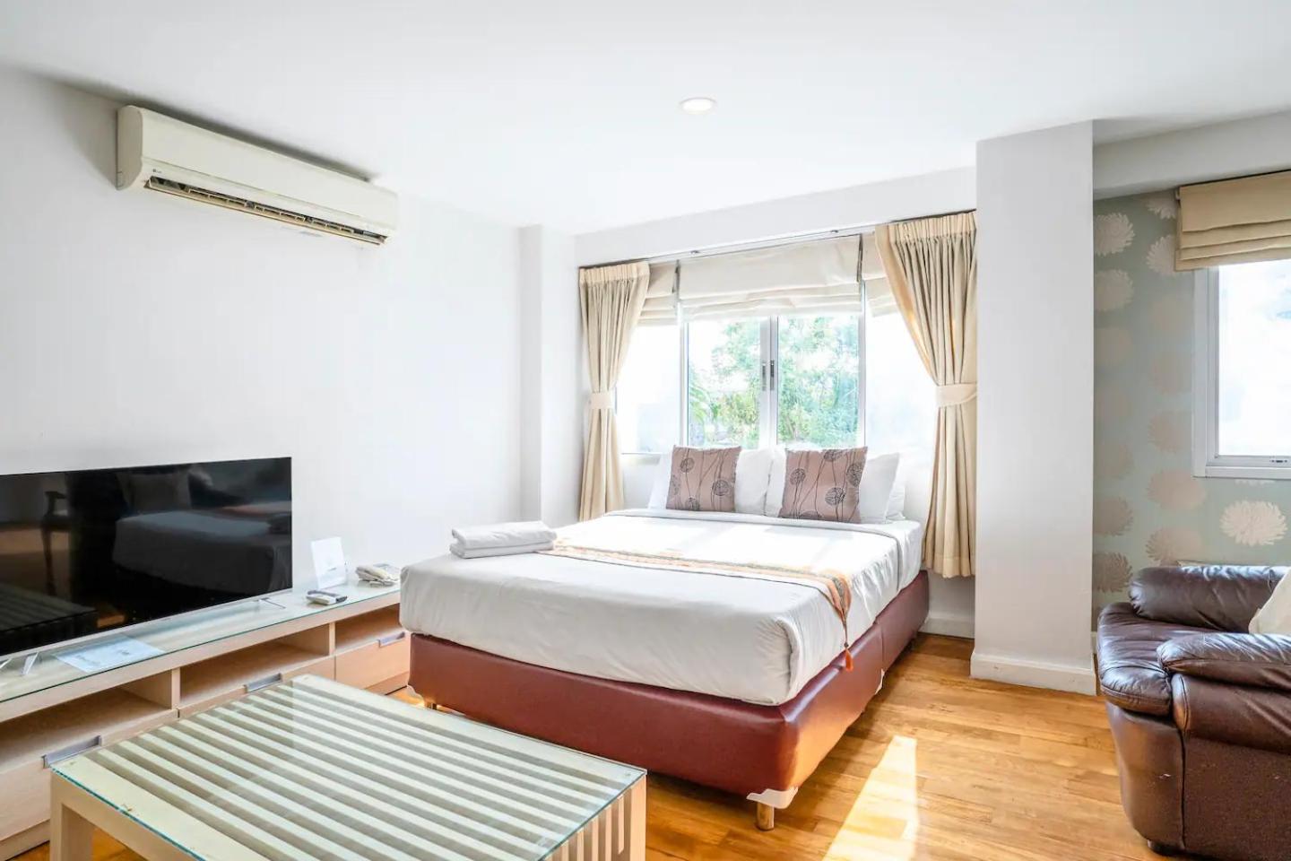Nara Suite Residence Bangkok Buitenkant foto