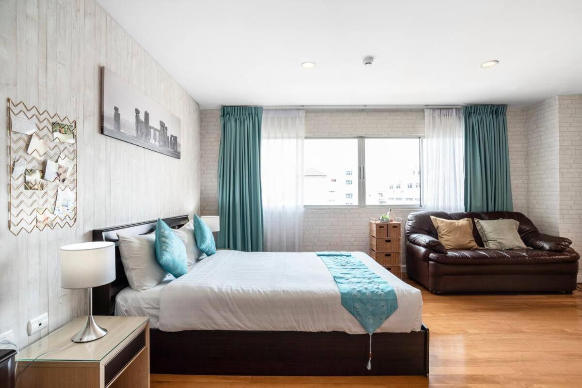 Nara Suite Residence Bangkok Buitenkant foto