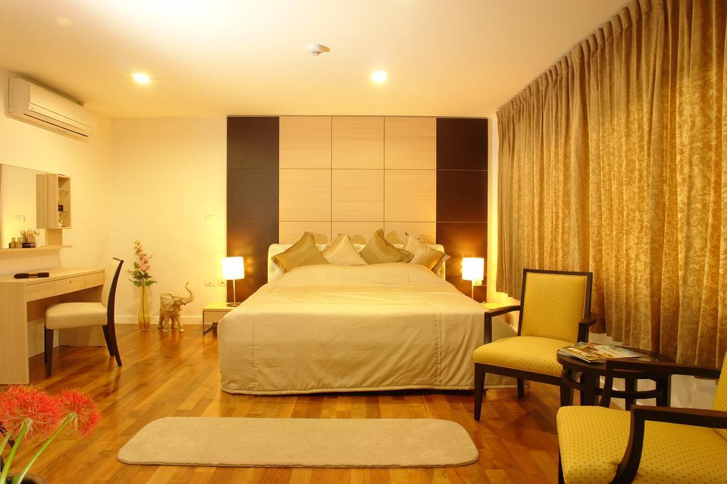 Nara Suite Residence Bangkok Buitenkant foto