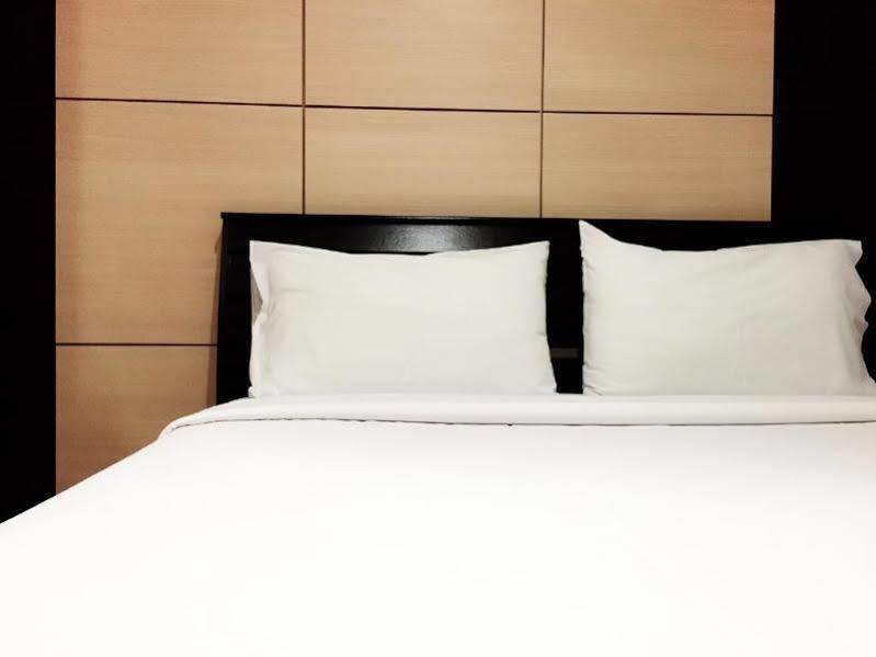 Nara Suite Residence Bangkok Buitenkant foto
